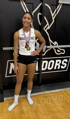 Industrial senior Deziree Evans earns All-Tourney team.