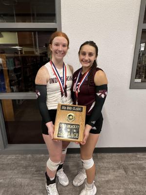 Pacie Roe and Autumn Kallus were awarded All-Tournament Team at Bastrop.